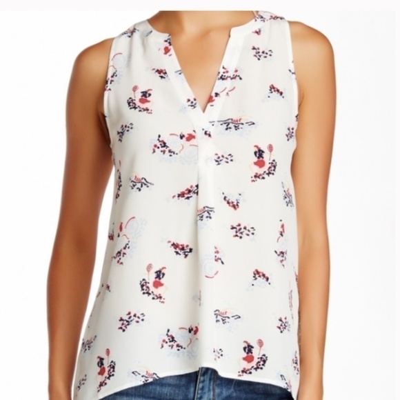 Joie Tops - JOIE Aruna Floral silk sleeveless blouse unique print tennis bikes XS